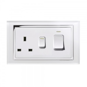 Crystal CT 45A DP Cooker & 13A Socket White Chrome Trim
